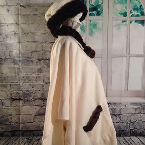Midnight Velvet Faux Fur Trim Cape One size Fits Most Gloves and Hat INCLUDED